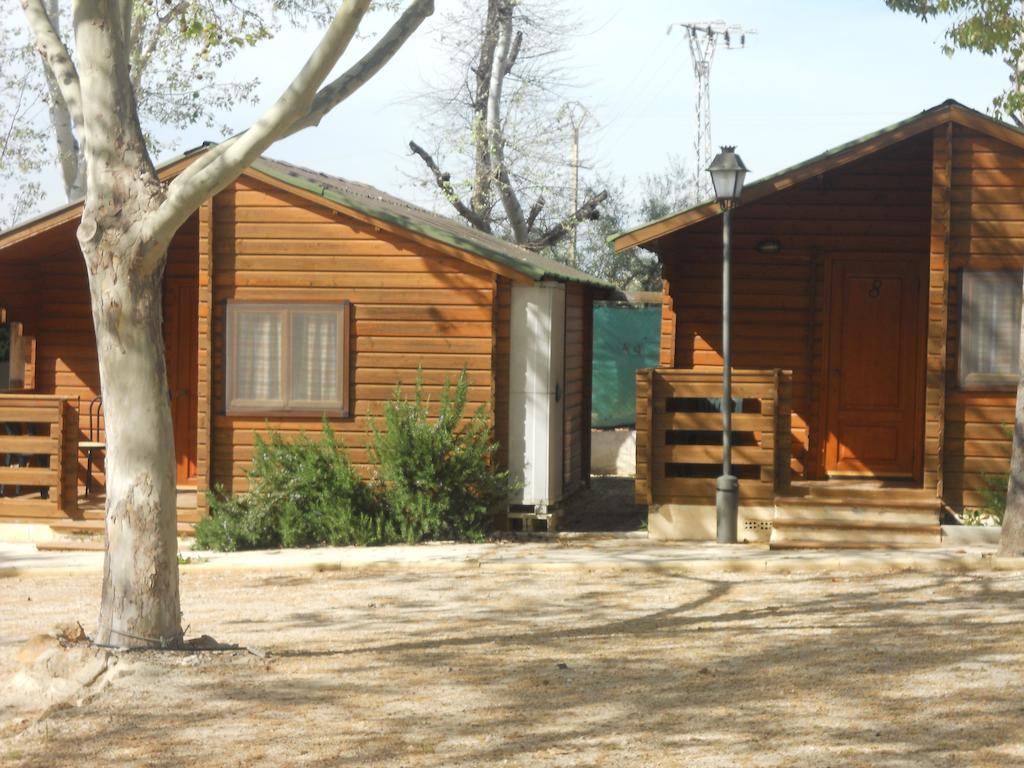 Camping Fuente De Piedra Fuente de Piedra Quarto foto