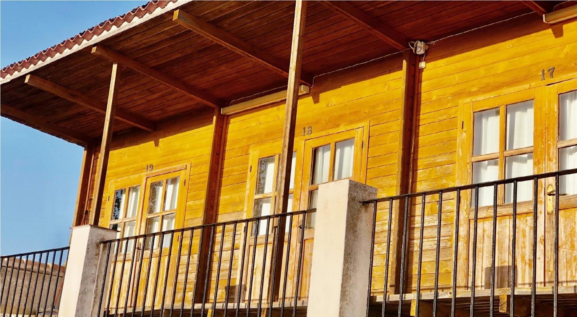 Camping Fuente De Piedra Fuente de Piedra Exterior foto