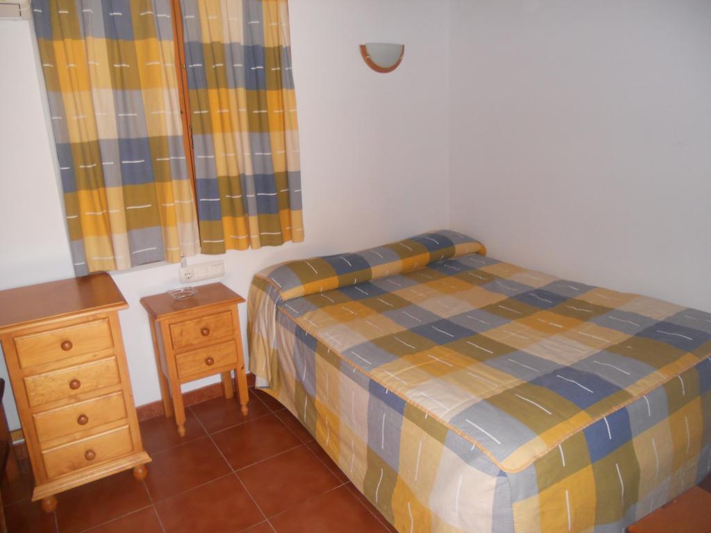 Camping Fuente De Piedra Fuente de Piedra Exterior foto