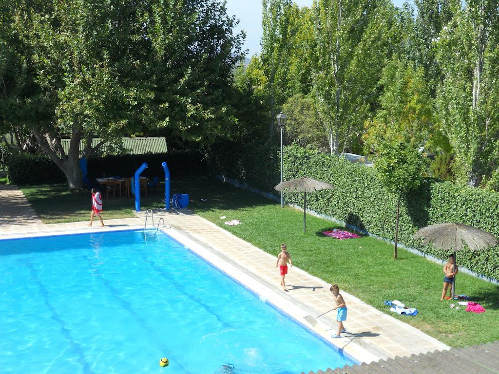 Camping Fuente De Piedra Fuente de Piedra Exterior foto