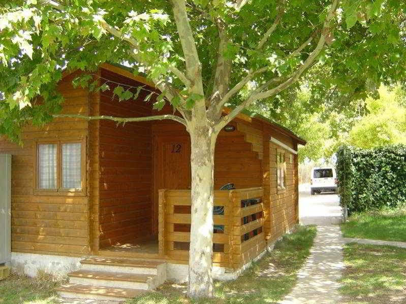 Camping Fuente De Piedra Fuente de Piedra Exterior foto
